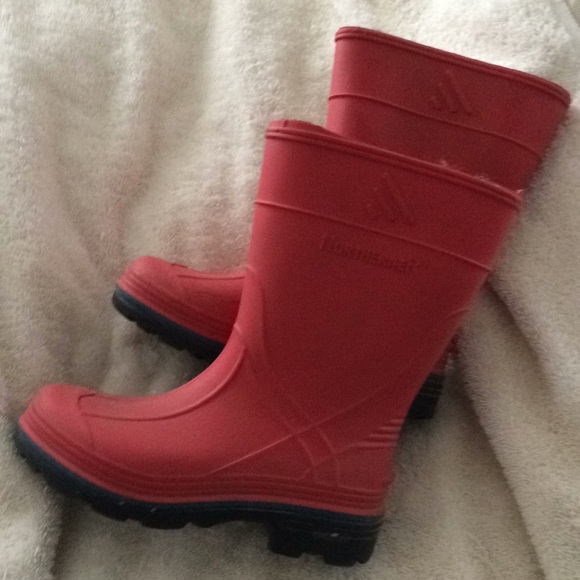 Kids Rubber Boots by NortherneR Boot Co size 10 - Picture 4 of 5